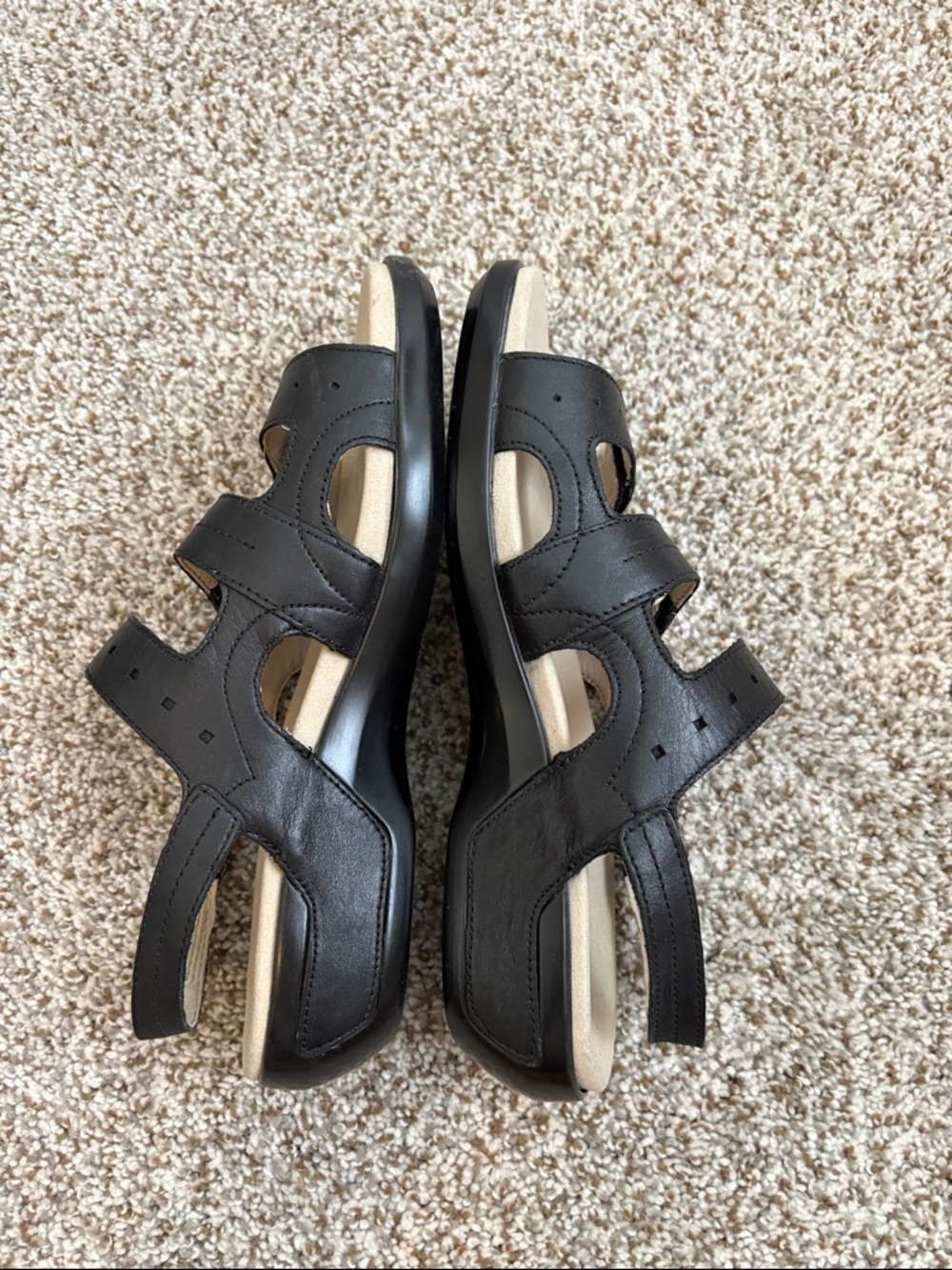Aravon by New Balance Three Strap Comfort Sandals Black Leather Size 9 B - Picture 10 of 12